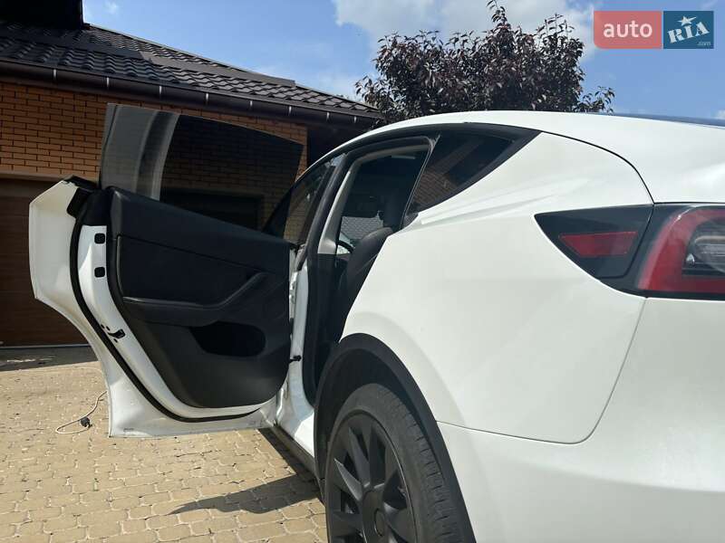 Внедорожник / Кроссовер Tesla Model Y 2022 в Виннице