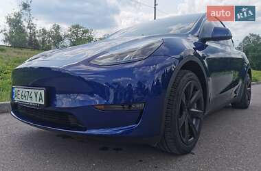 Внедорожник / Кроссовер Tesla Model Y 2024 в 