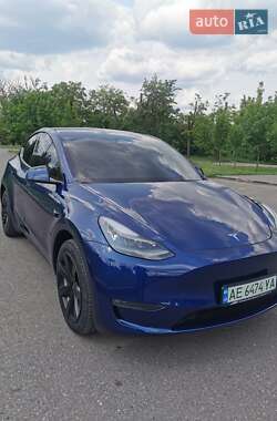 Внедорожник / Кроссовер Tesla Model Y 2024 в 