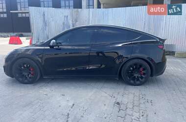 Позашляховик / Кросовер Tesla Model Y 2022 в 