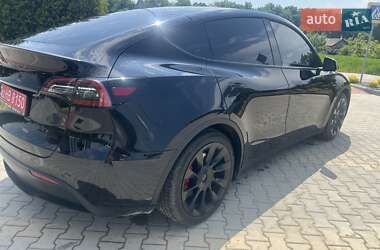 Позашляховик / Кросовер Tesla Model Y 2022 в 