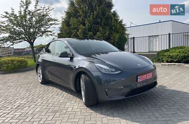Внедорожник / Кроссовер Tesla Model Y 2021 в 