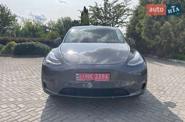 Внедорожник / Кроссовер Tesla Model Y 2021 в 