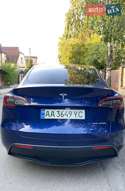 Внедорожник / Кроссовер Tesla Model Y 2022 в 