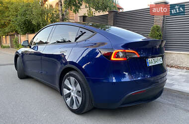 Внедорожник / Кроссовер Tesla Model Y 2022 в 