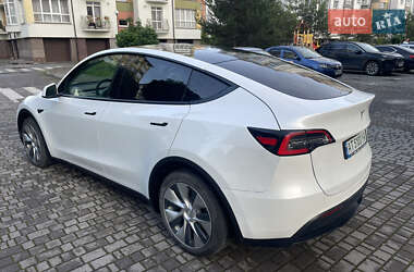 Позашляховик / Кросовер Tesla Model Y 2021 в 