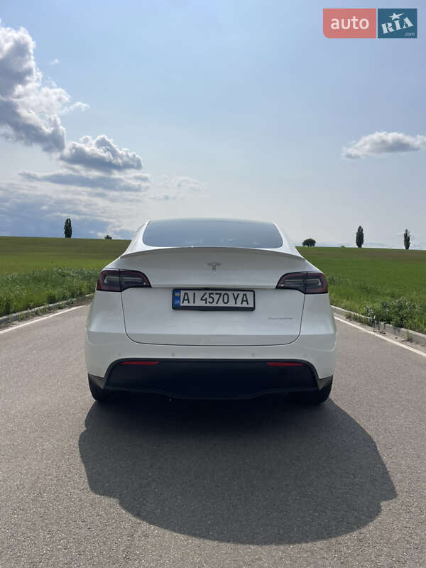 Позашляховик / Кросовер Tesla Model Y 2022 в Києві