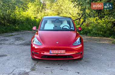 Позашляховик / Кросовер Tesla Model Y 2023 в 