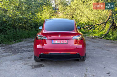 Позашляховик / Кросовер Tesla Model Y 2023 в 