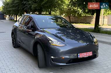 Внедорожник / Кроссовер Tesla Model Y 2023 в 