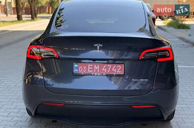 Внедорожник / Кроссовер Tesla Model Y 2023 в 