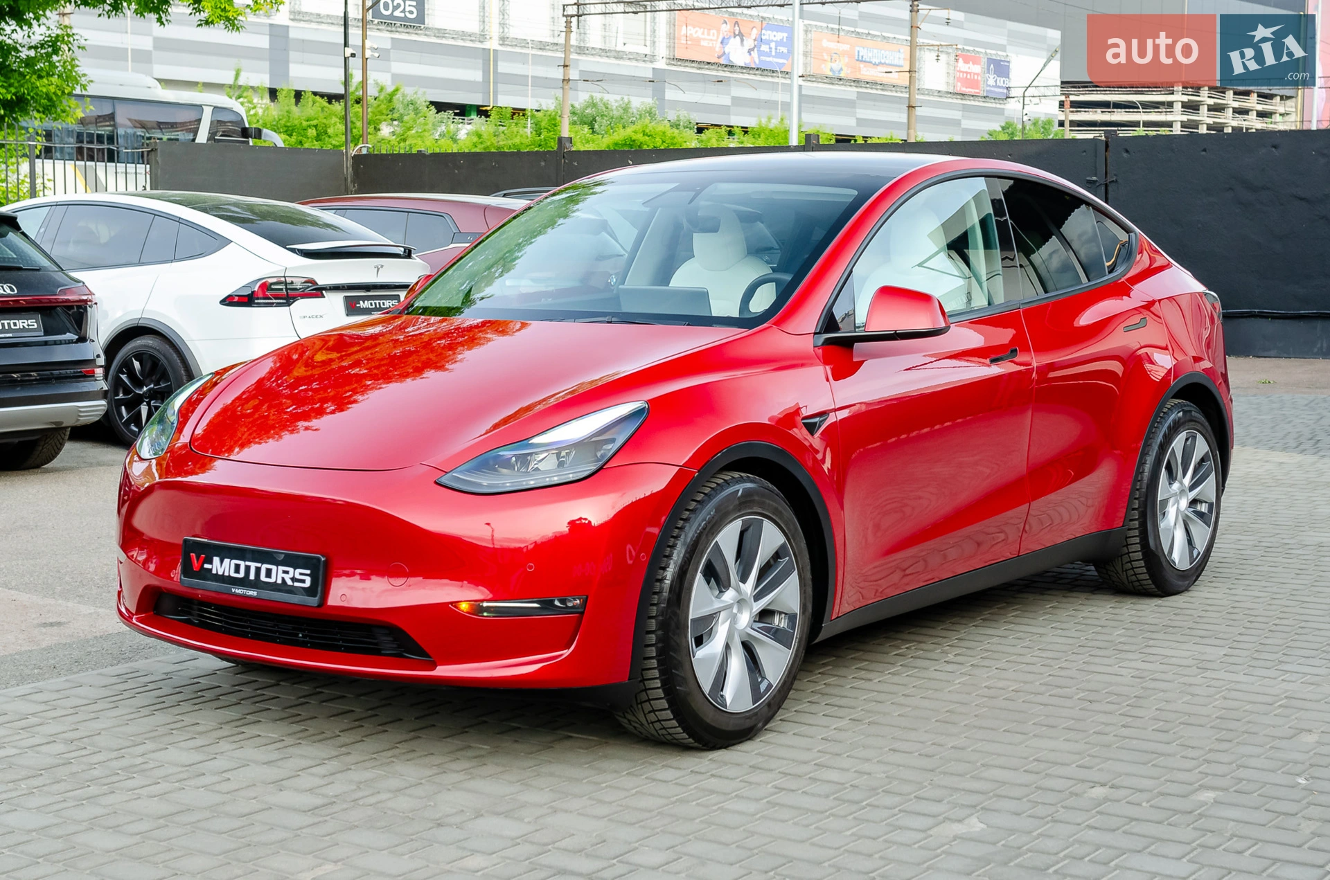 2021 Tesla Model Y - мініатюра 4