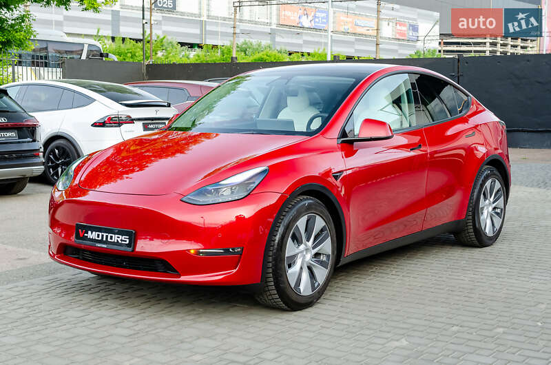 Внедорожник / Кроссовер Tesla Model Y 2021 в Киеве