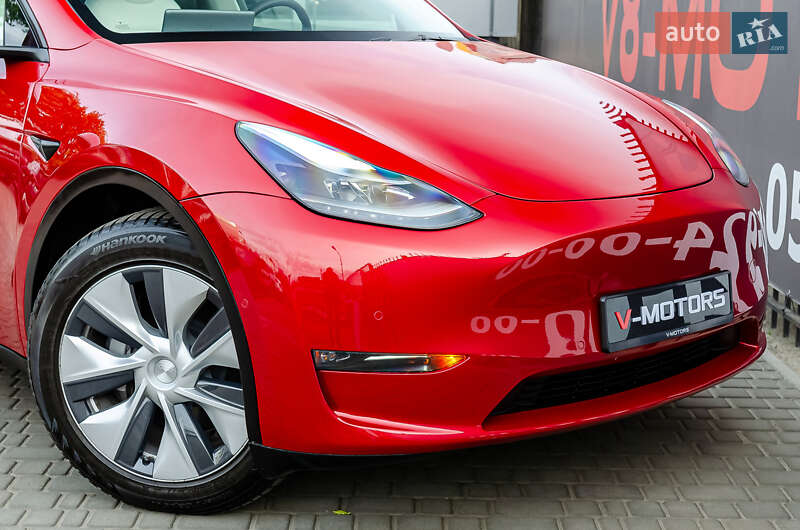 Внедорожник / Кроссовер Tesla Model Y 2021 в Киеве