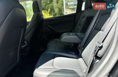 Внедорожник / Кроссовер Tesla Model Y 2023 в 