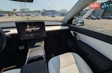 Внедорожник / Кроссовер Tesla Model Y 2022 в 