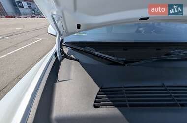 Внедорожник / Кроссовер Tesla Model Y 2022 в 
