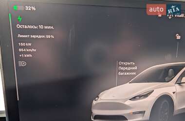 Позашляховик / Кросовер Tesla Model Y 2022 в Києві