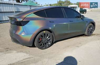 Внедорожник / Кроссовер Tesla Model Y 2022 в 