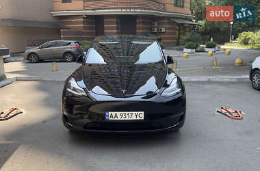 Внедорожник / Кроссовер Tesla Model Y 2020 в 