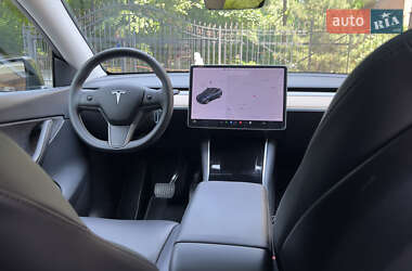 Внедорожник / Кроссовер Tesla Model Y 2020 в 