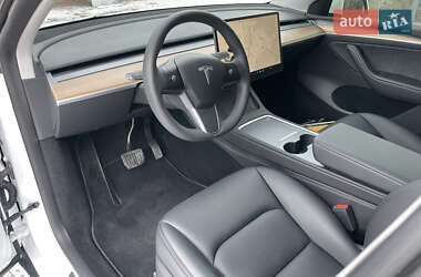 Внедорожник / Кроссовер Tesla Model Y 2023 в 