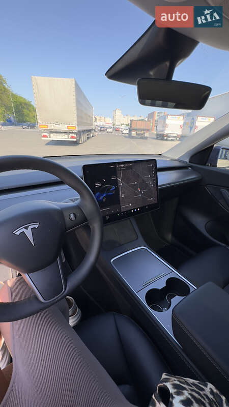 Внедорожник / Кроссовер Tesla Model Y 2021 в Одессе