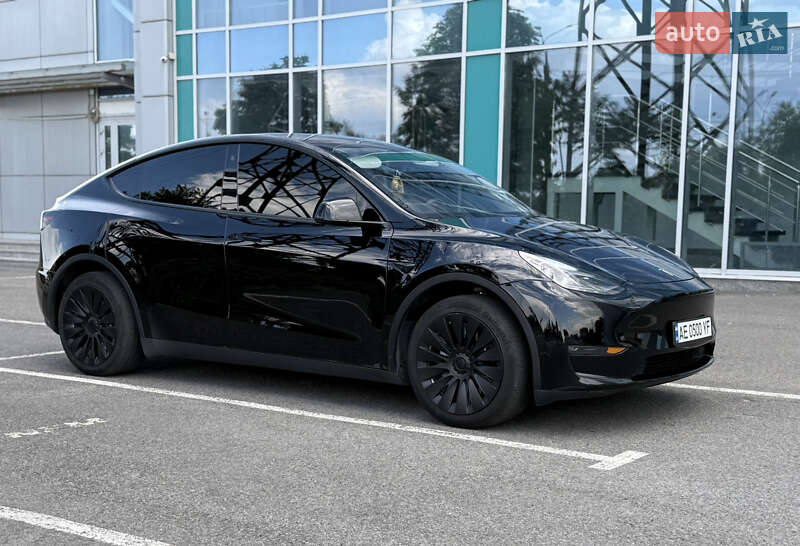 Внедорожник / Кроссовер Tesla Model Y 2023 в Днепре