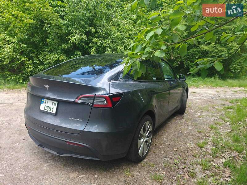 Позашляховик / Кросовер Tesla Model Y 2023 в Боярці