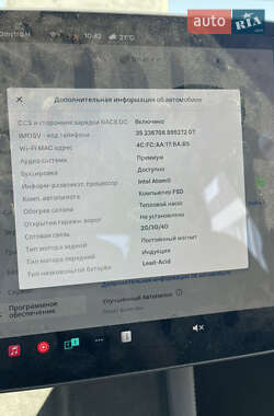 Внедорожник / Кроссовер Tesla Model Y 2021 в 