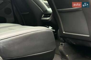 Внедорожник / Кроссовер Tesla Model Y 2023 в 