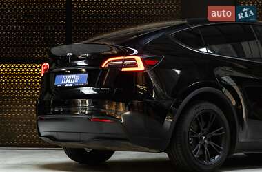 Позашляховик / Кросовер Tesla Model Y 2022 в 
