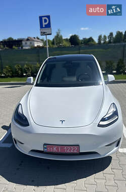 Внедорожник / Кроссовер Tesla Model Y 2021 в 