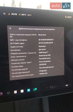 Внедорожник / Кроссовер Tesla Model Y 2023 в 
