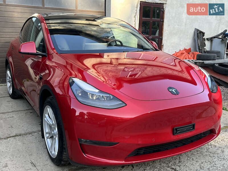 Внедорожник / Кроссовер Tesla Model Y 2022 в Стрые