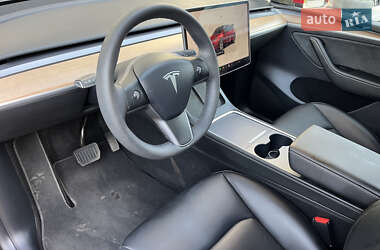 Внедорожник / Кроссовер Tesla Model Y 2022 в 