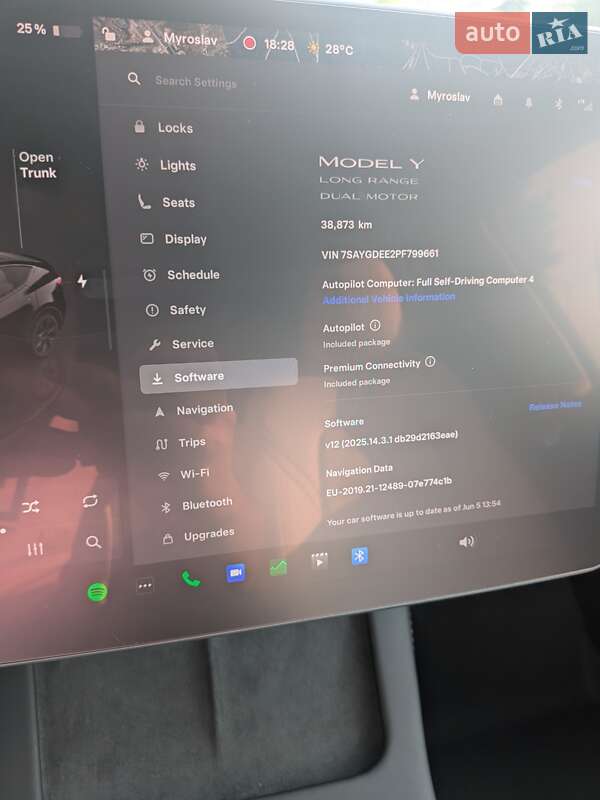 Внедорожник / Кроссовер Tesla Model Y 2023 в Киеве