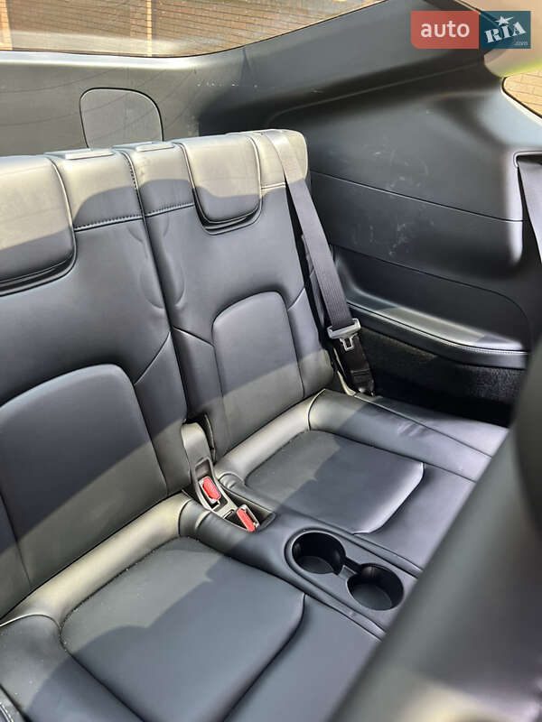 Внедорожник / Кроссовер Tesla Model Y 2022 в Виннице