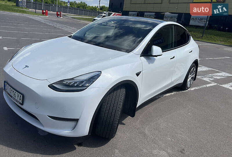 Внедорожник / Кроссовер Tesla Model Y 2022 в Киеве