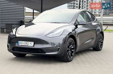 Внедорожник / Кроссовер Tesla Model Y 2024 в 