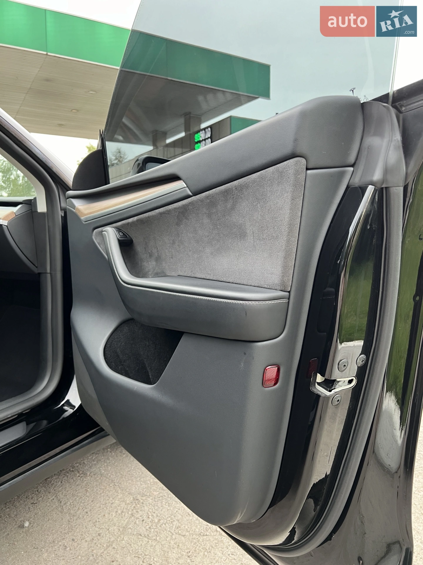 2023 Tesla Model Y - мініатюра 16