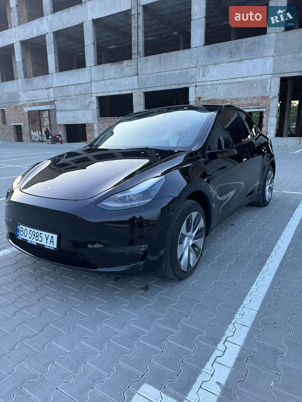 Внедорожник / Кроссовер Tesla Model Y 2023 в Тернополе фото Внедорожник / Кроссовер Tesla Model Y 2023 в Тернополе