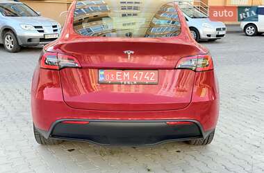 Внедорожник / Кроссовер Tesla Model Y 2021 в 