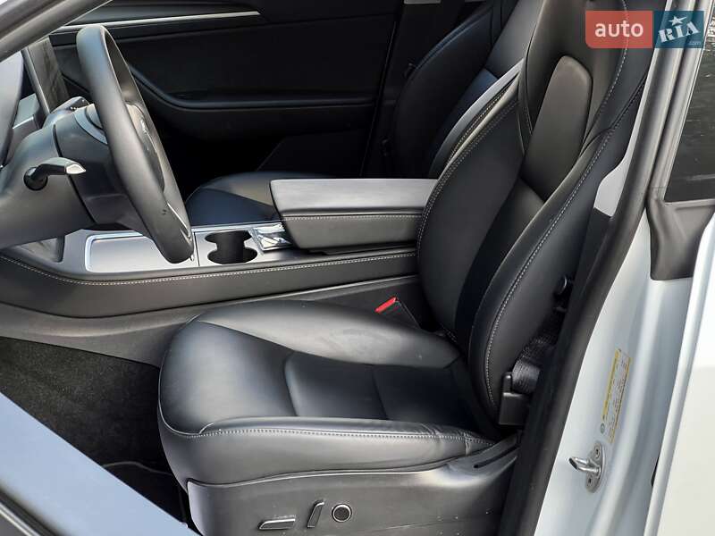 Внедорожник / Кроссовер Tesla Model Y 2023 в Киеве фото 13 Внедорожник / Кроссовер Tesla Model Y 2023 в Киеве