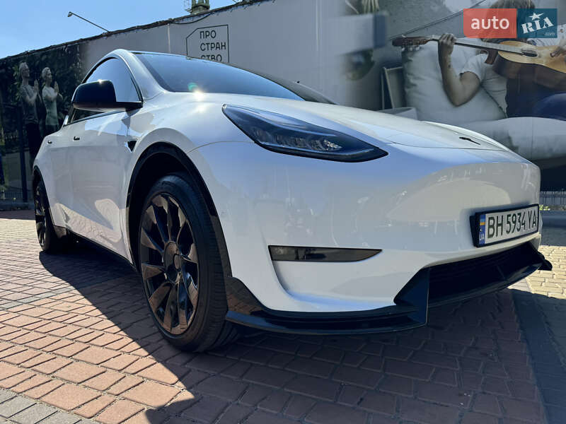 Внедорожник / Кроссовер Tesla Model Y 2021 в Одессе