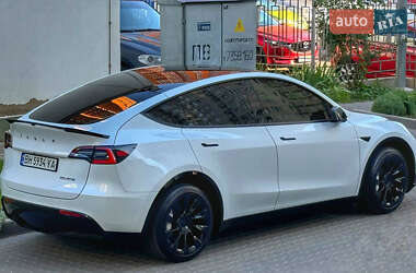 Позашляховик / Кросовер Tesla Model Y 2021 в Одесі