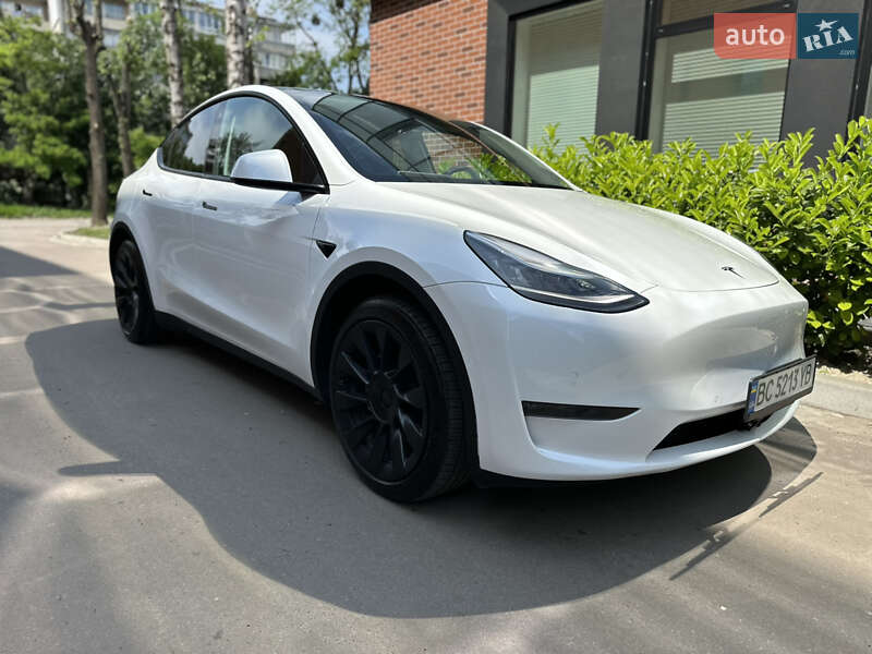 Позашляховик / Кросовер Tesla Model Y 2020 в Львові