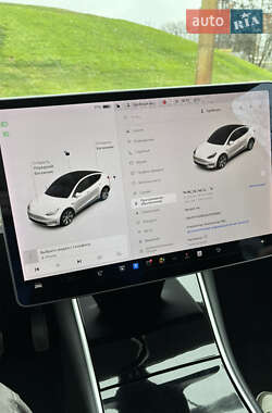 Внедорожник / Кроссовер Tesla Model Y 2020 в 
