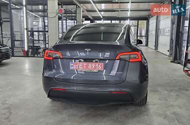 Внедорожник / Кроссовер Tesla Model Y 2021 в 