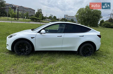 Внедорожник / Кроссовер Tesla Model Y 2023 в 